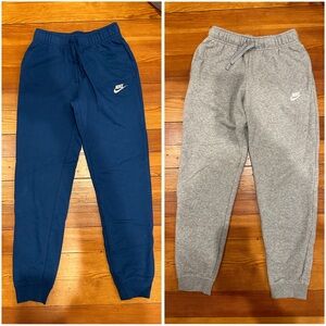 BRAND NEW NIKE SWEATS!!! women’s Nike sweatpants size XS.
